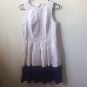 Classy Ralph Lauren midi dress with pleats♥️